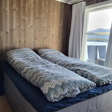 Ved Sjoen Casa de Férias Royra