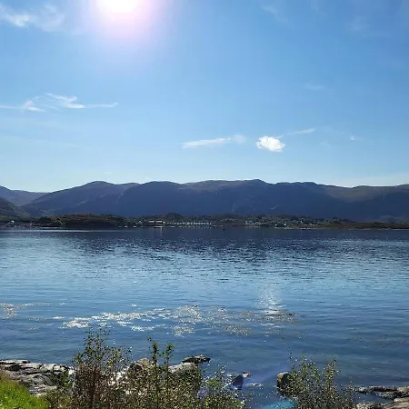 Ved Sjoen Ferienhaus *